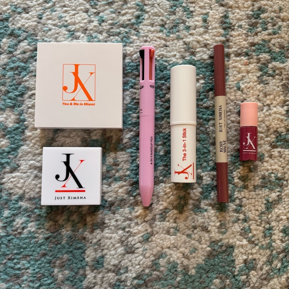 Just Ximena Makeup Bundle - Picture 2 of 6